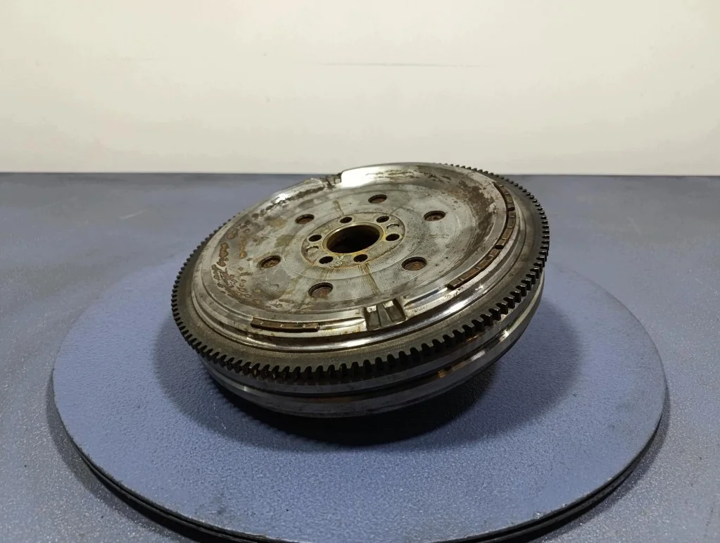 Schwungrad Audi A4 B6 1.8 T image 3