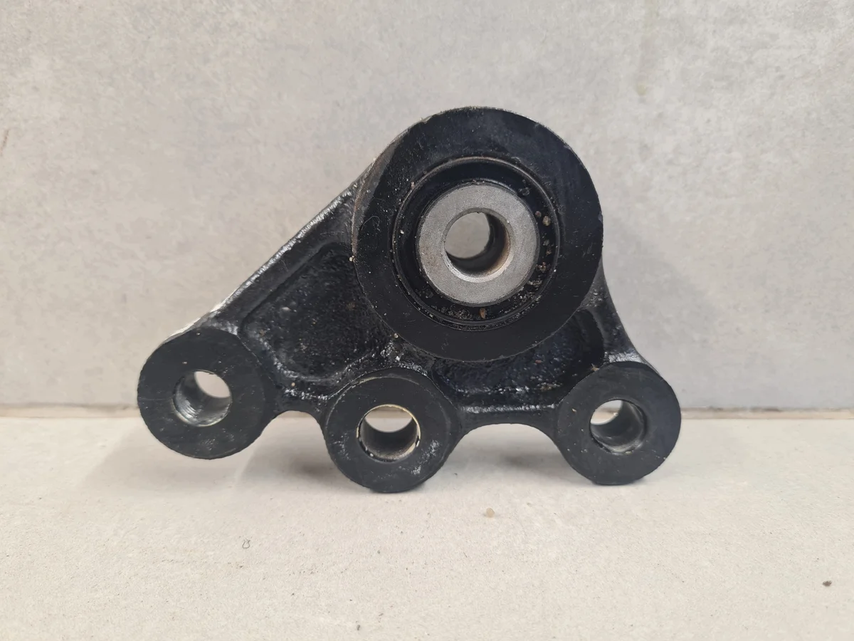 Motorfäste BAIC X7 A00115808