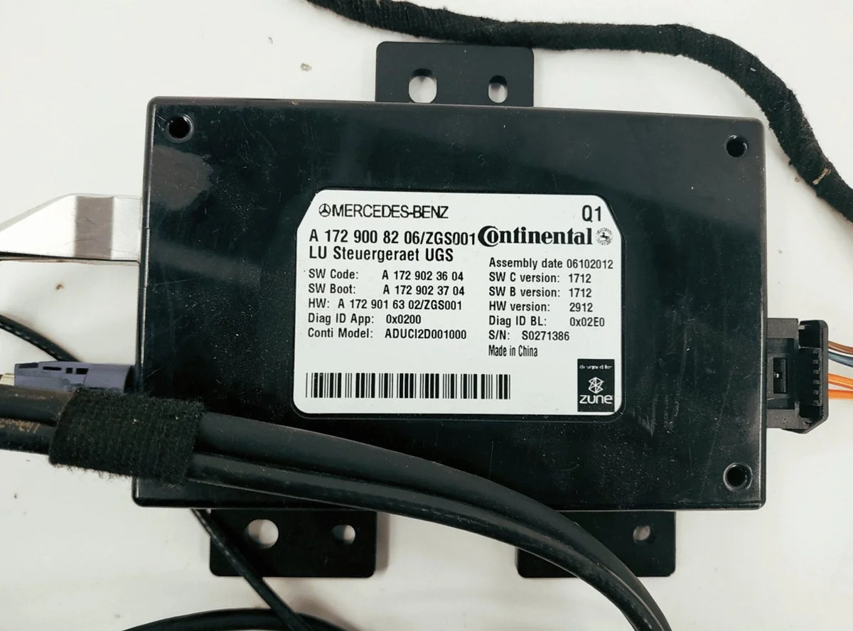 Módulo MMI Mercedes-Benz B W246 A2468230411