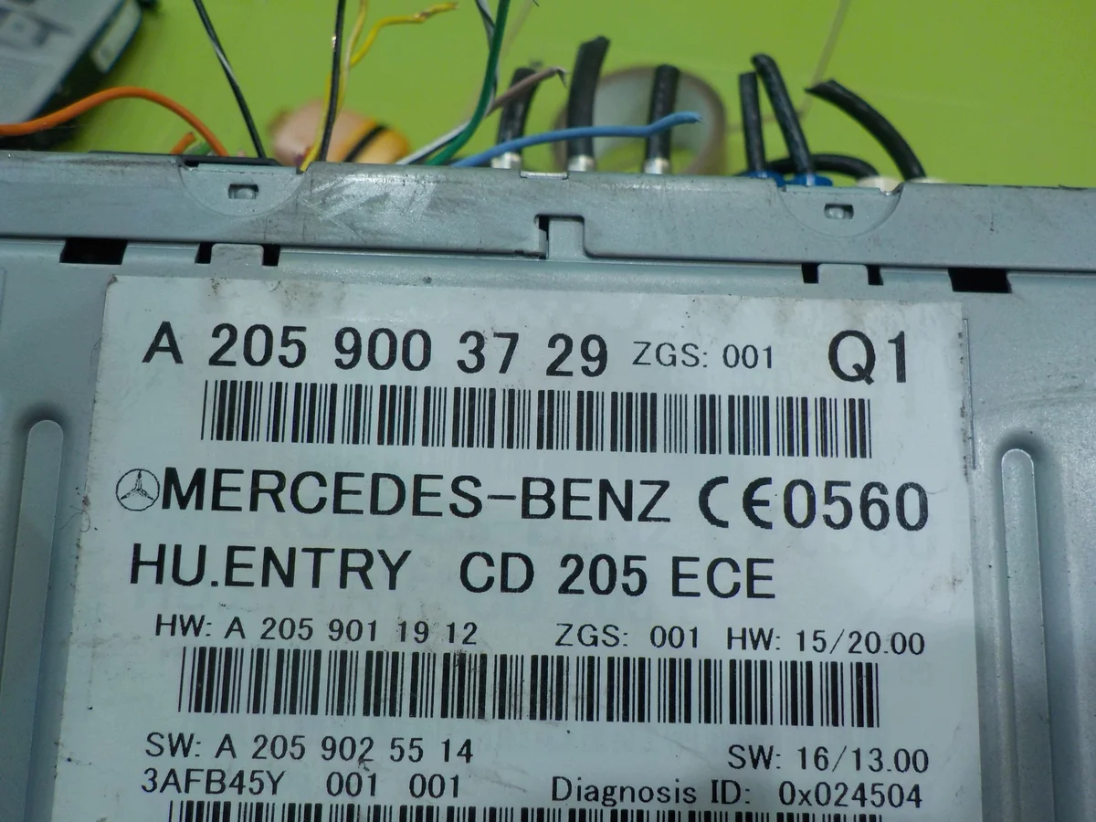 Radio Navigation Mercedes C W205 A2059003729 image 3