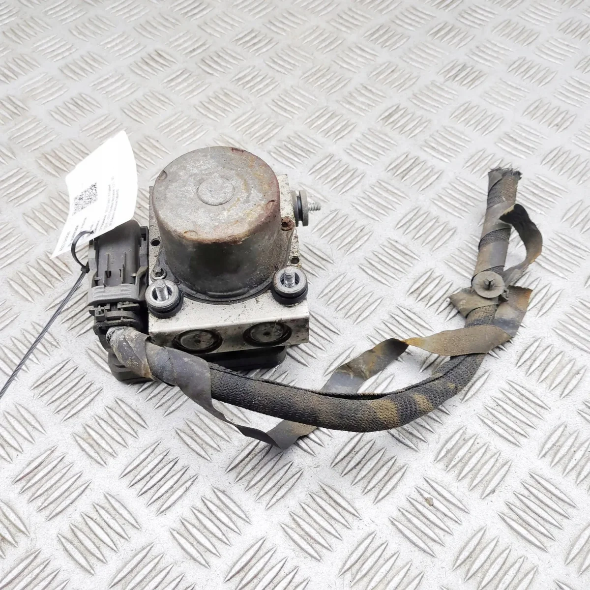Pomp ABS ESP Iveco Daily VI 5801815705