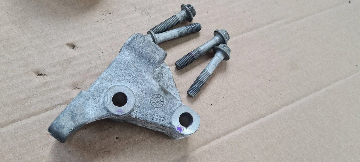 Halter Getriebe Ford Edge ST 2.7 K2GP7B664RA