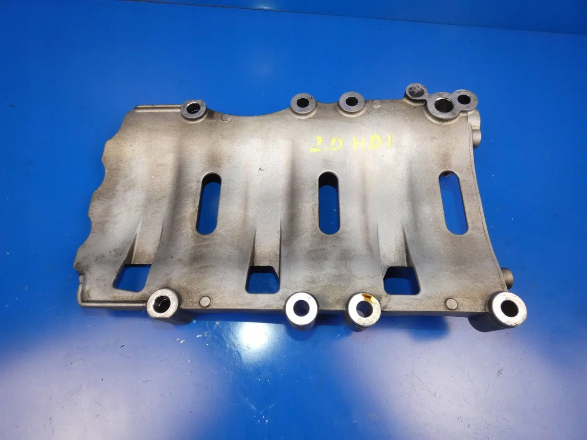 Öljypumppu Citroen Peugeot 9811715380