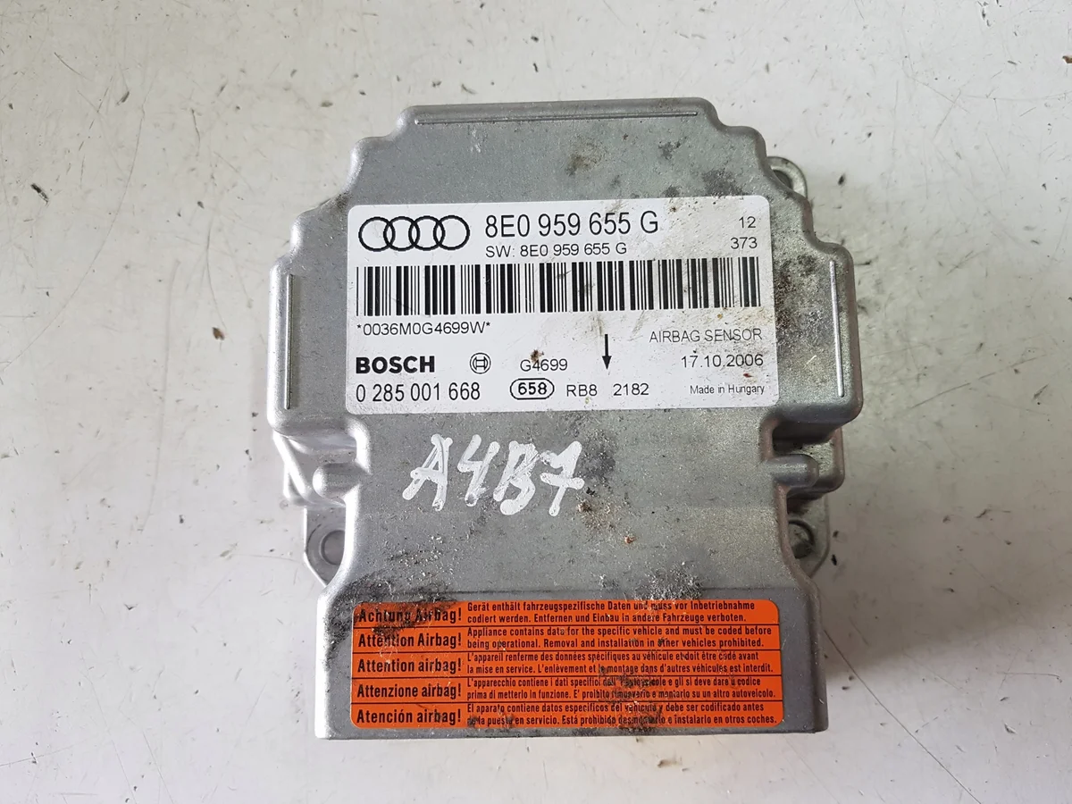 Audi A4 B7 Airbag Module 8E0959655G