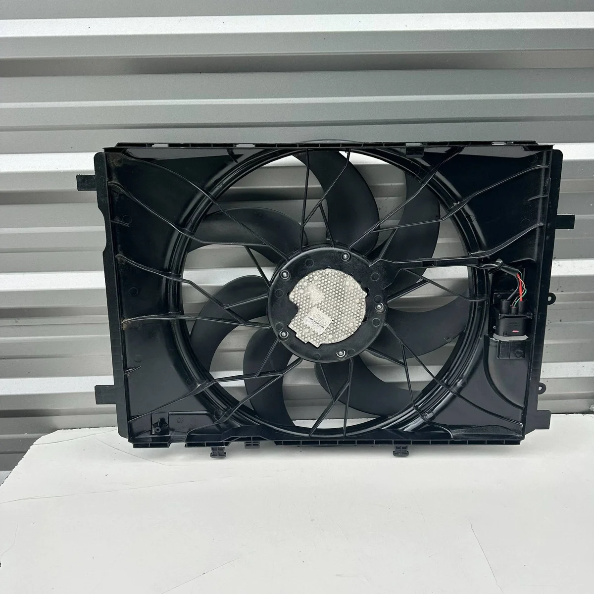 Ventilateur module Mercedes Classe S W220 QBB18821 image 3