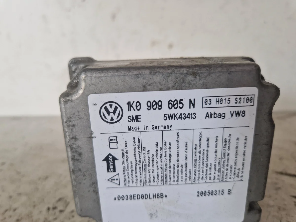 Module d'airbag VW Golf V 2.0 TDI