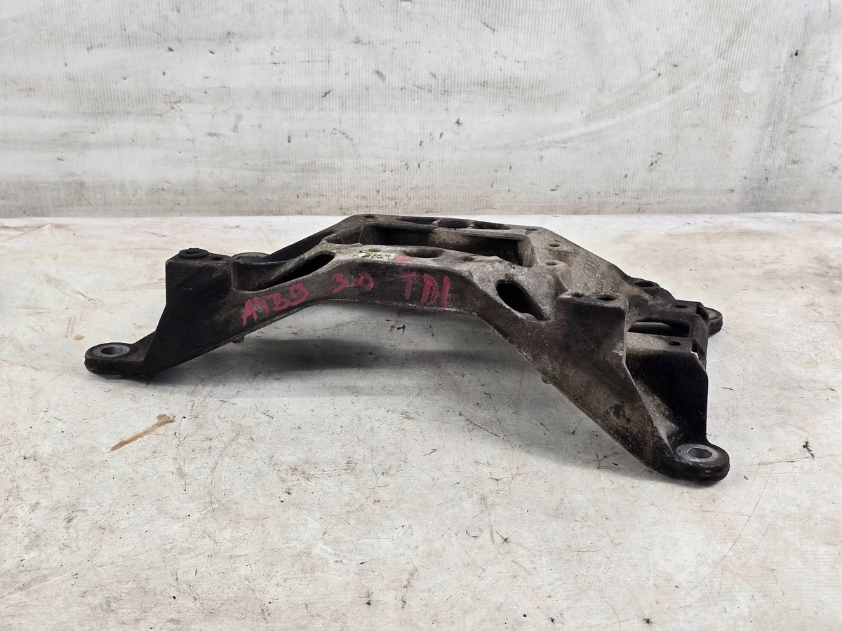 Audi Gearbox Mount 8W0399262AE