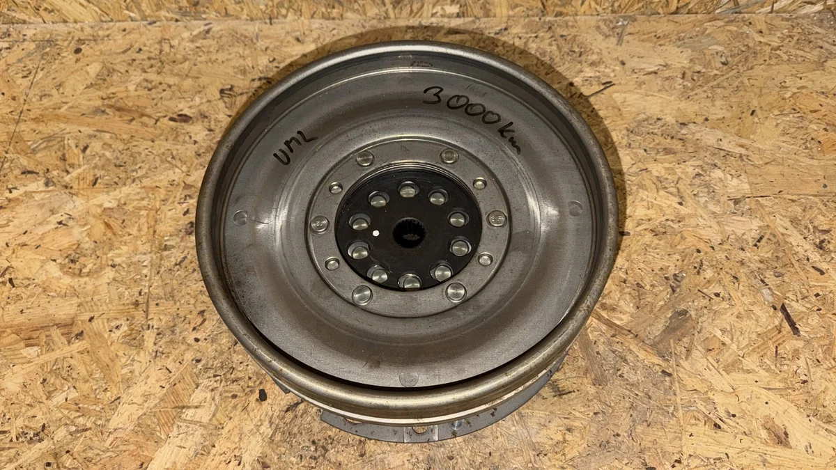 Dubbelmassa vliegwiel Audi A4 S4 B9 0CK105317AP