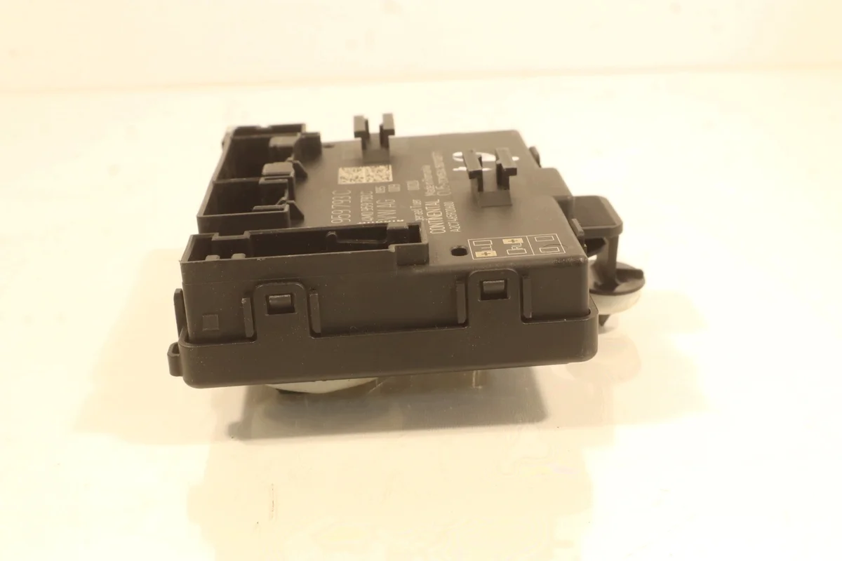 Modulo porta anteriore sinistra Audi Q7 II 4M0959793C