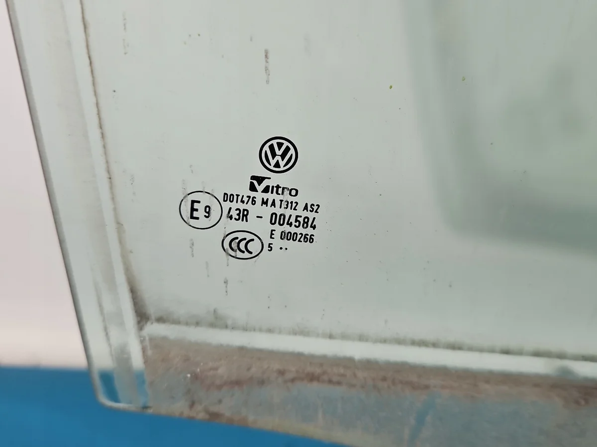 Ruit Deur Rechts VW Jetta VI Sedan thumbnail 1