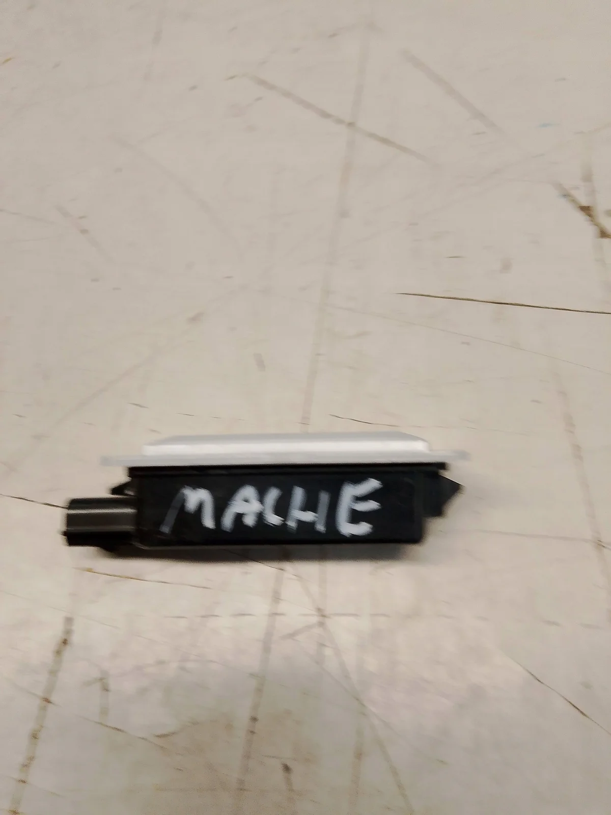 Lampe d'habitacle Ford Mustang Mach-E LJ8A-13A756-DB thumbnail 1