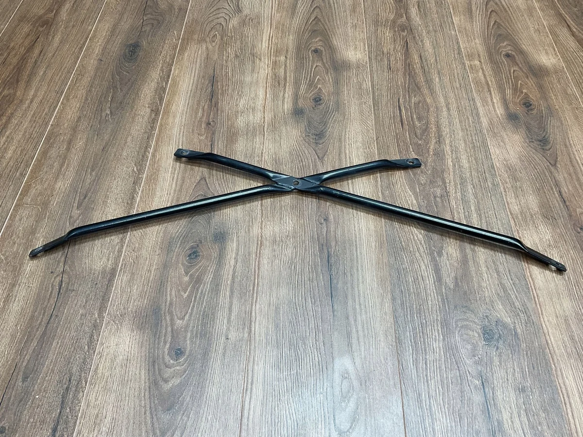 Mercedes SL R129 Renfort ceinture avant A1296200485