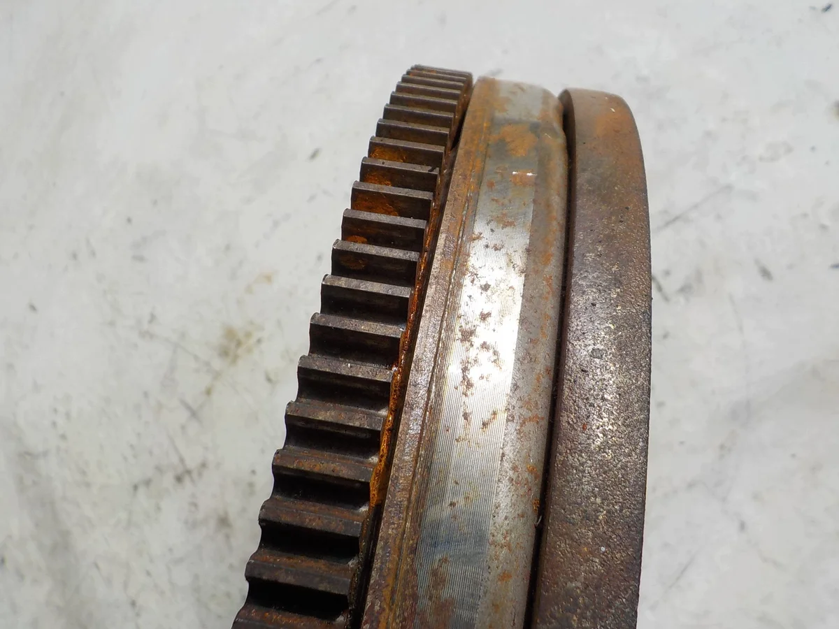 Schwungrad VW Audi Seat Skoda 1.6 TDI CAY 03L105266DB image 3