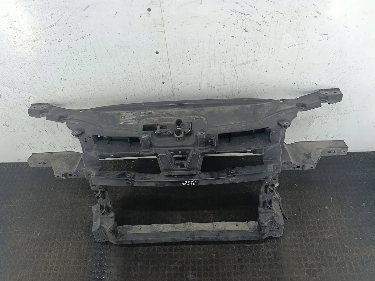 Pannello anteriore VW Caddy III 1T0805588 image 4