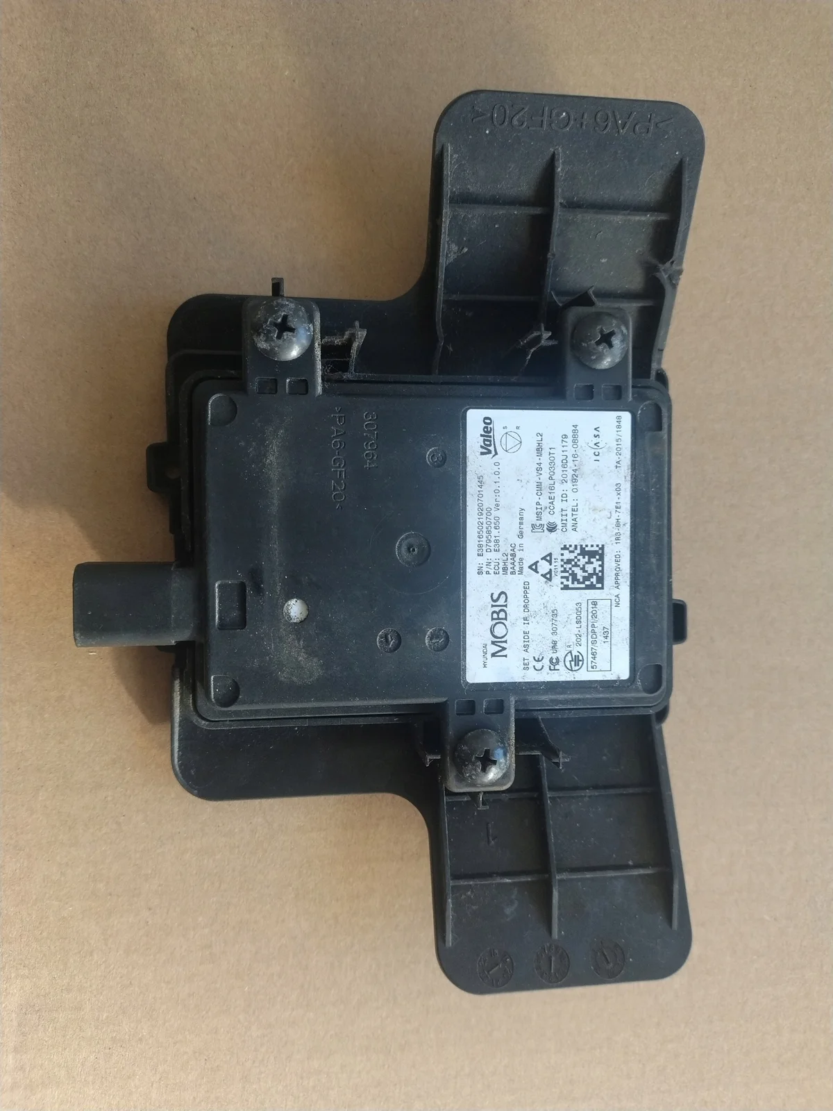 Kuolleen kulman anturi Hyundai Tucson III 95810-D7700