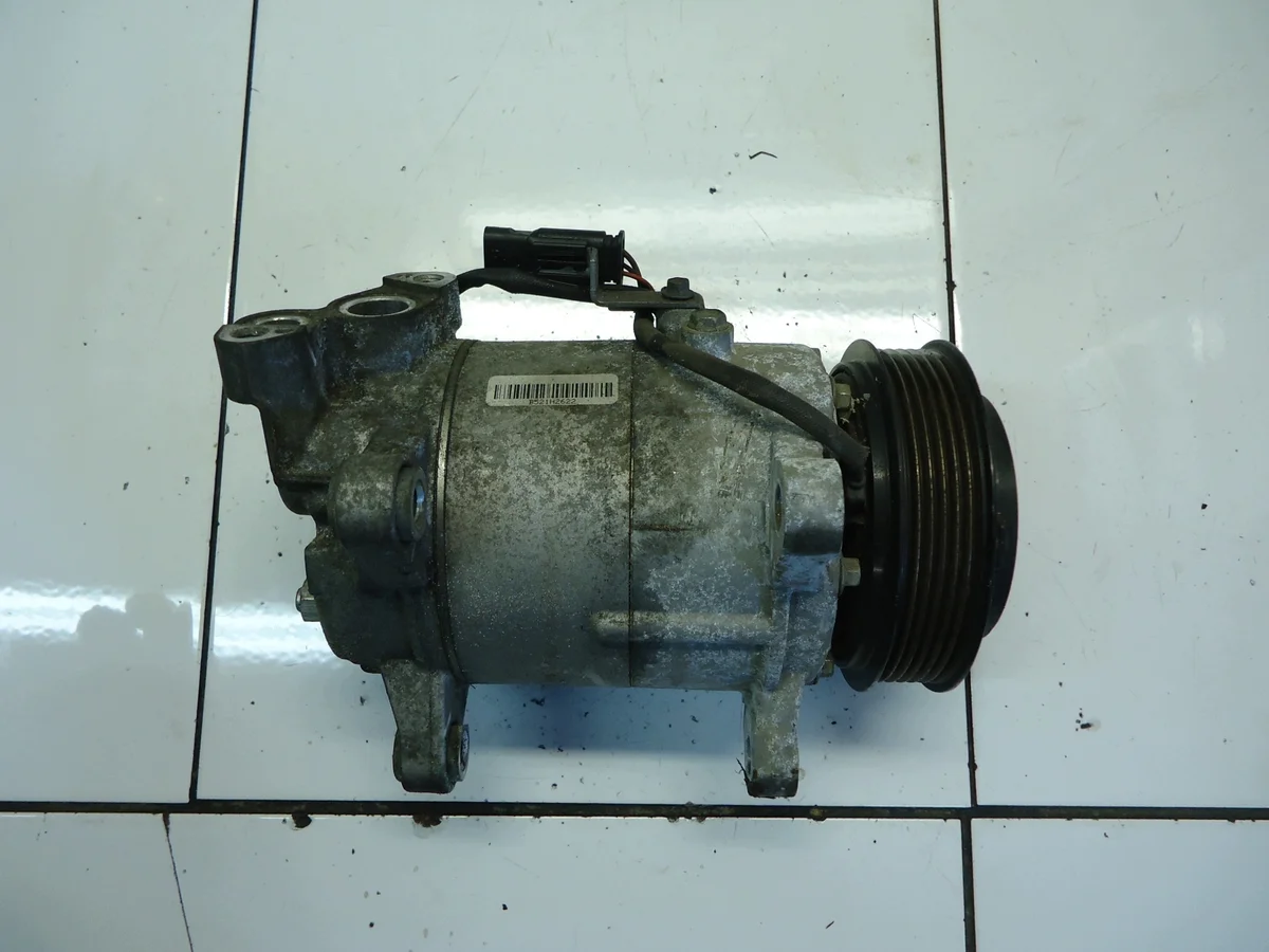 Klimakompressor BMW F10 F11 2.0D 9295050 image 3