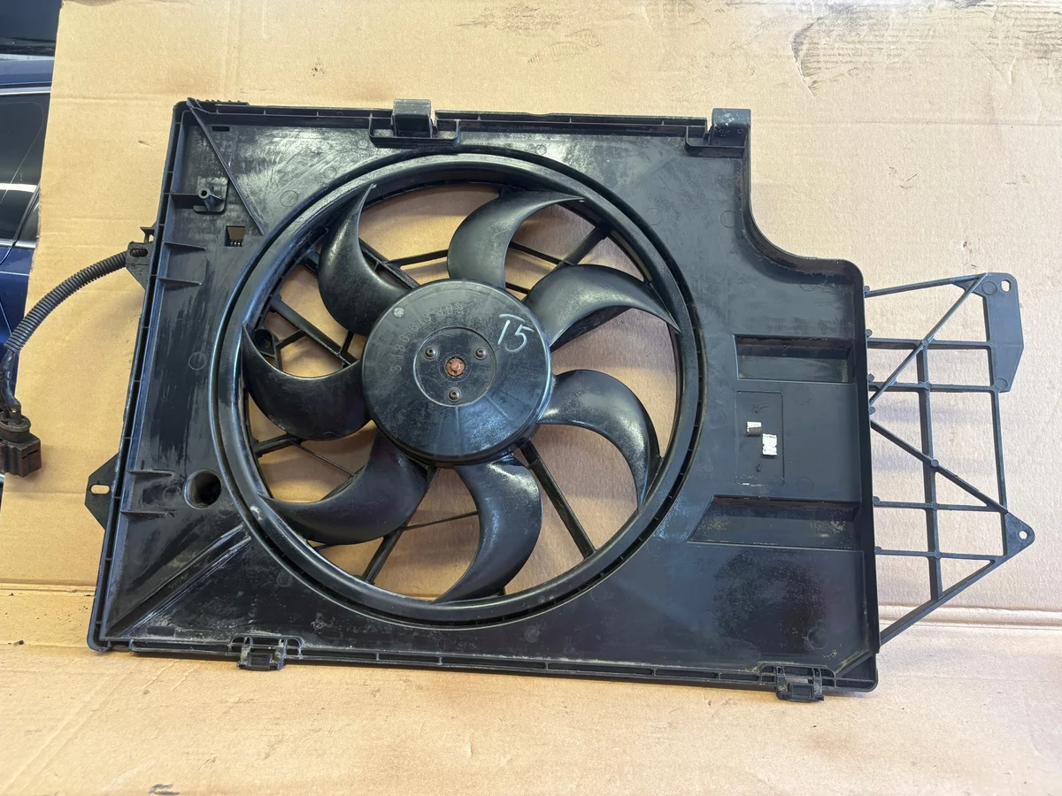 Radiateurventilator Volkswagen T5 7H0121207 image 4