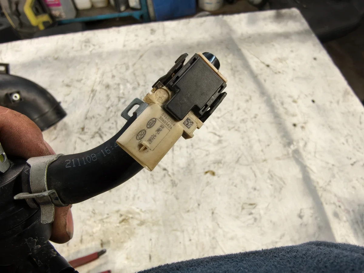 Pressure Sensor 289242M610 Kia Sportage IV Tucson IV