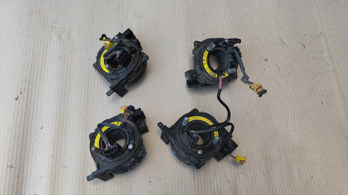 Airbag-nauha Volvo V70 S80 XC70 307738853127536331264357 thumbnail 4