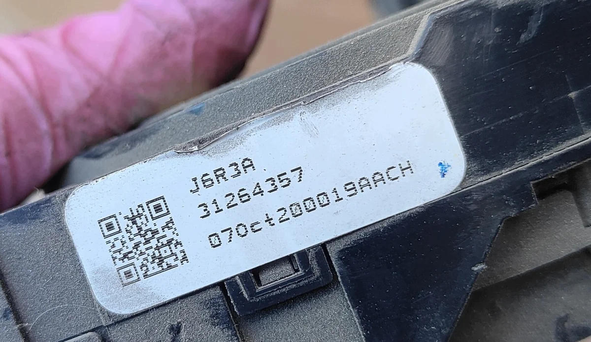 Airbag-nauha Volvo V70 S80 XC70 307738853127536331264357 thumbnail 7