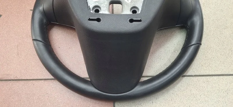 Lederlenkrad Multifunktion Opel Astra J 13305818 image 10