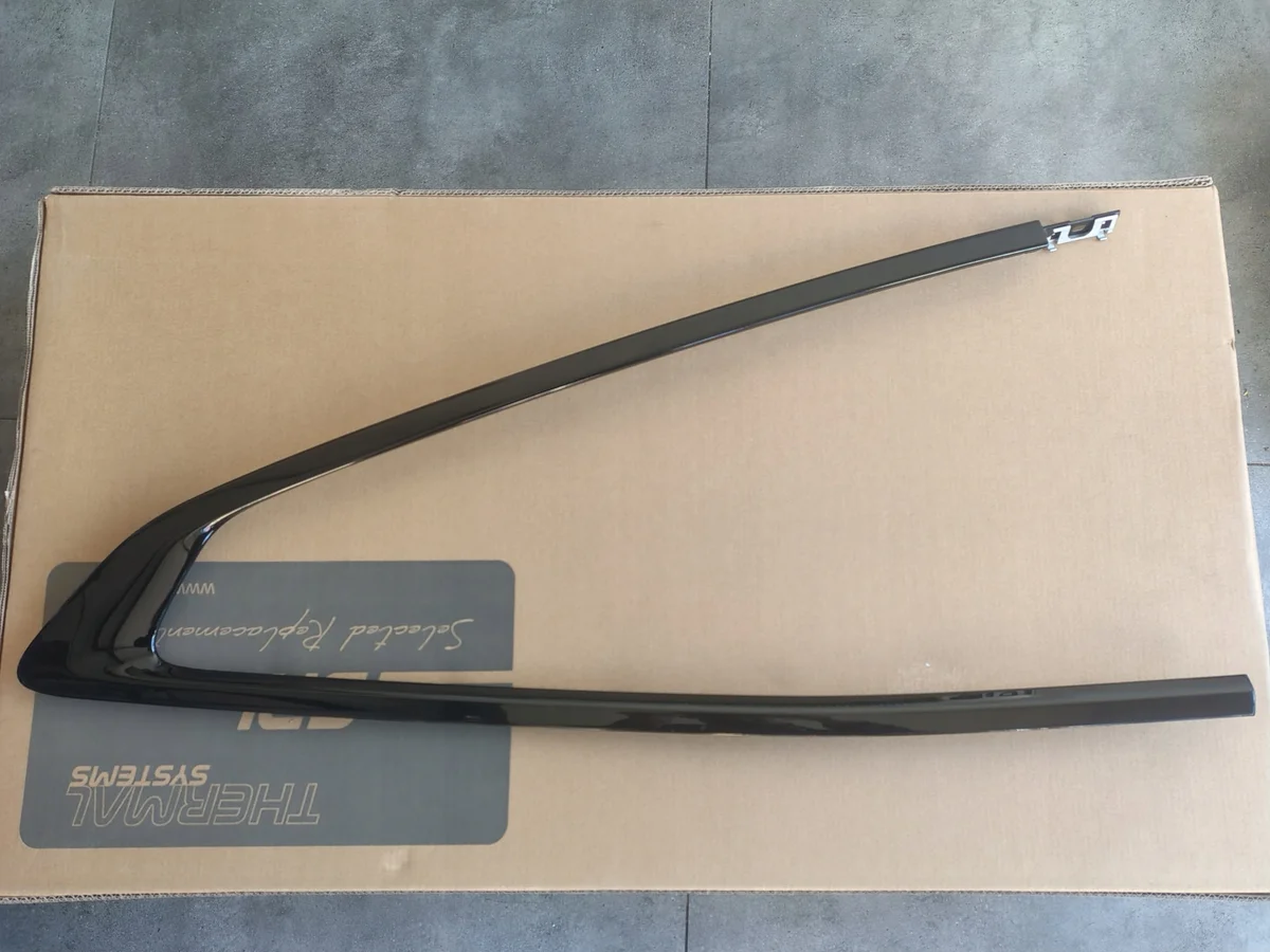 Zierleiste BMW 4 G22 Rechts Hinten 7482756