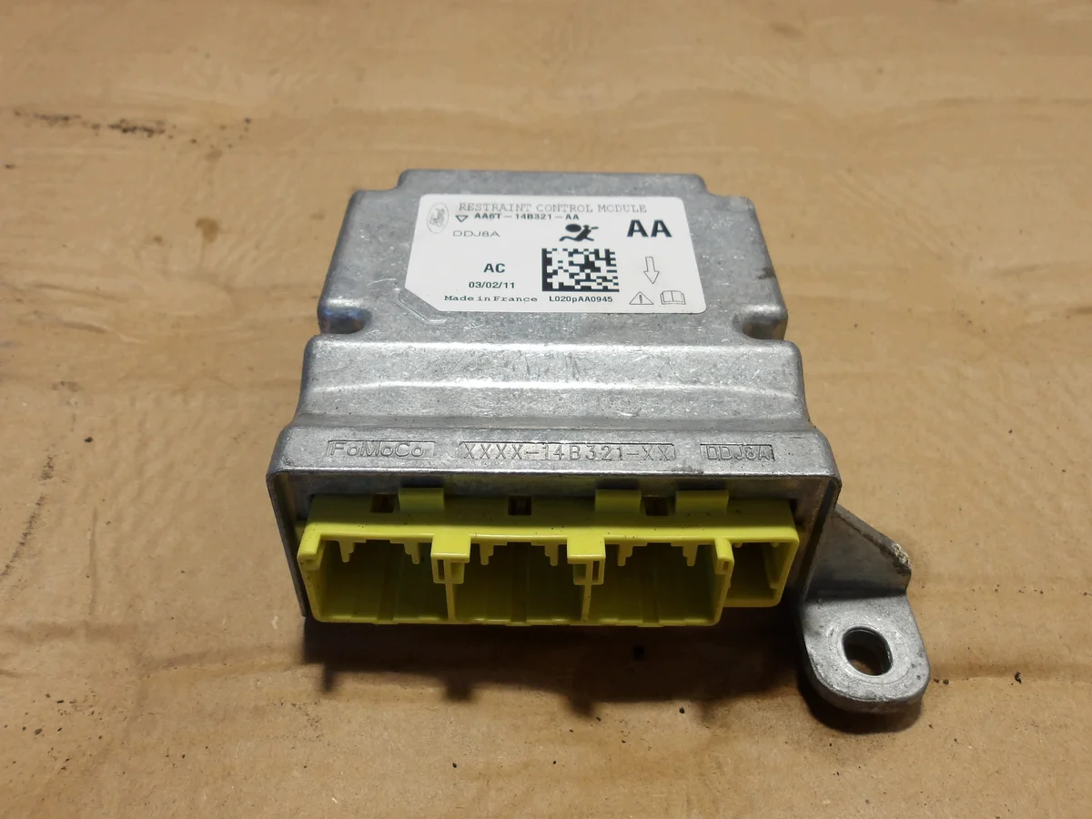 Módulo Airbag Ford Fiesta MK7 AA6T-14B321-AA