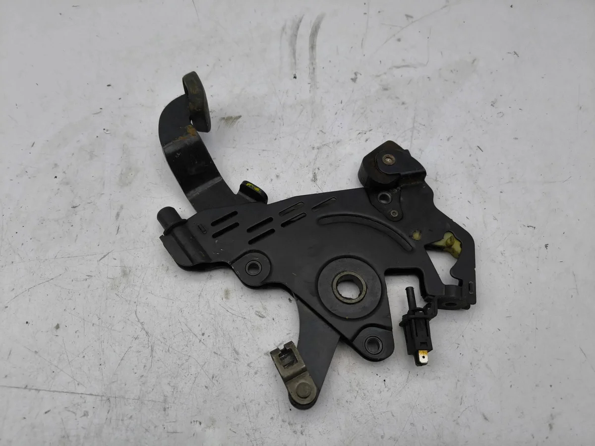 Handremhendel Mercedes-Benz Vito W639 AMD124485
