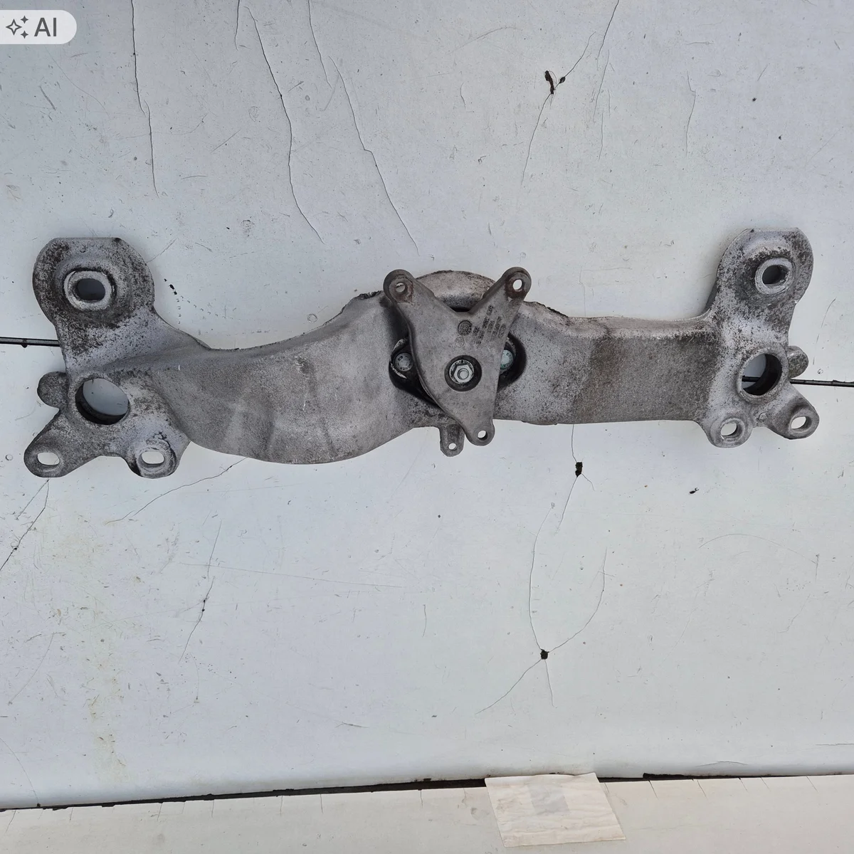 Support boîte Audi A4 B6 8E0399263AF