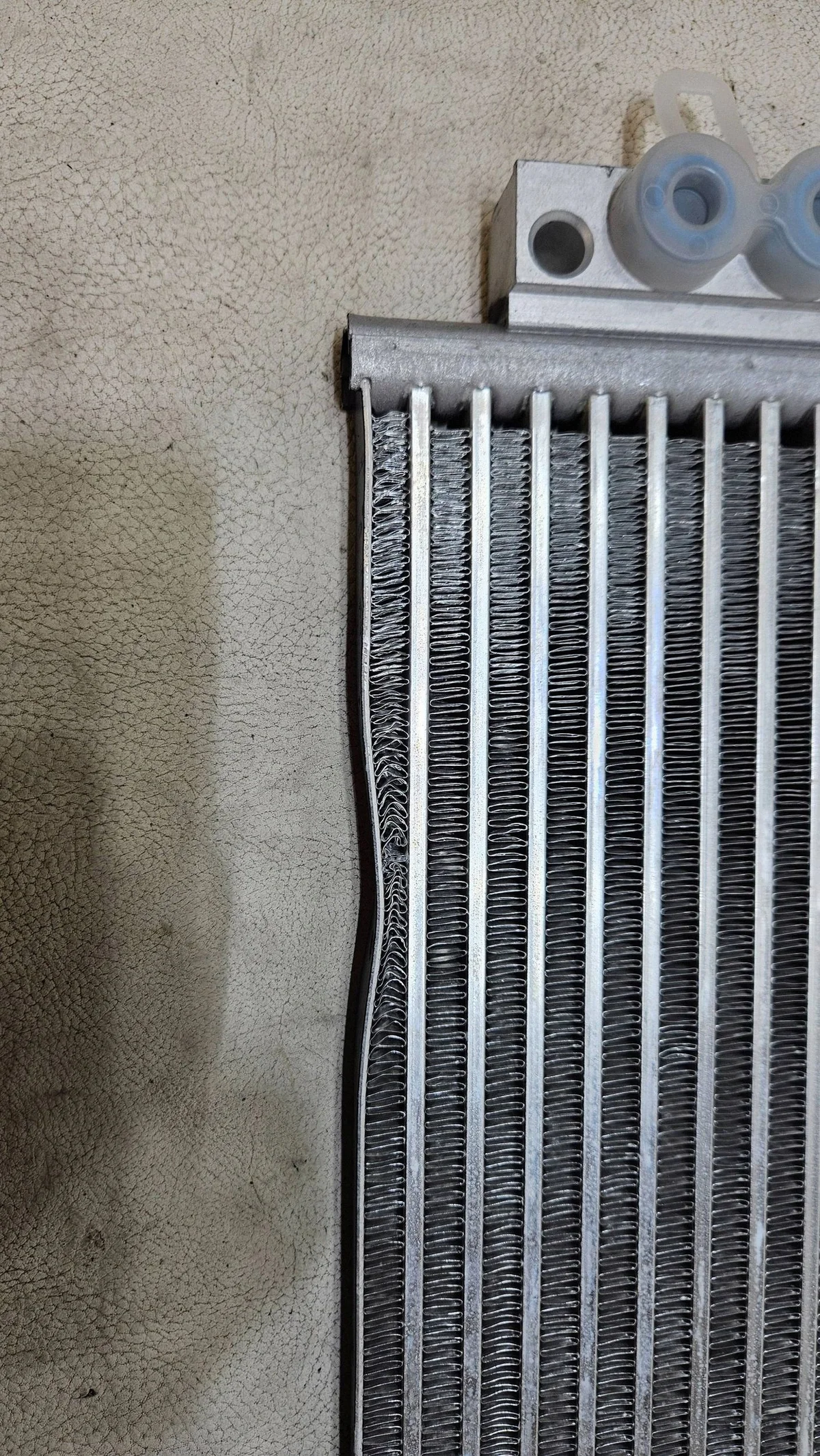 Condenseur Climatisation Jeep 55038003AG image 6