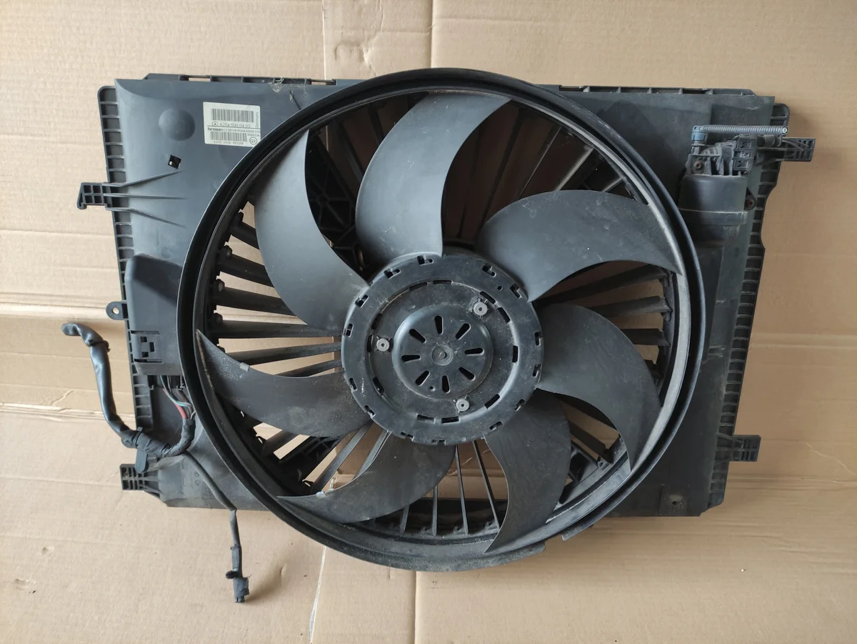 Ventilador radiador Mercedes-Benz W204 W212 W172 2.2 CDI A2045000493