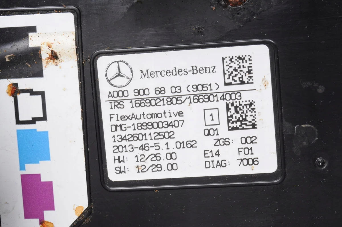 Mercedes W176 Innenraumleuchte MR-A0009006803 image 7