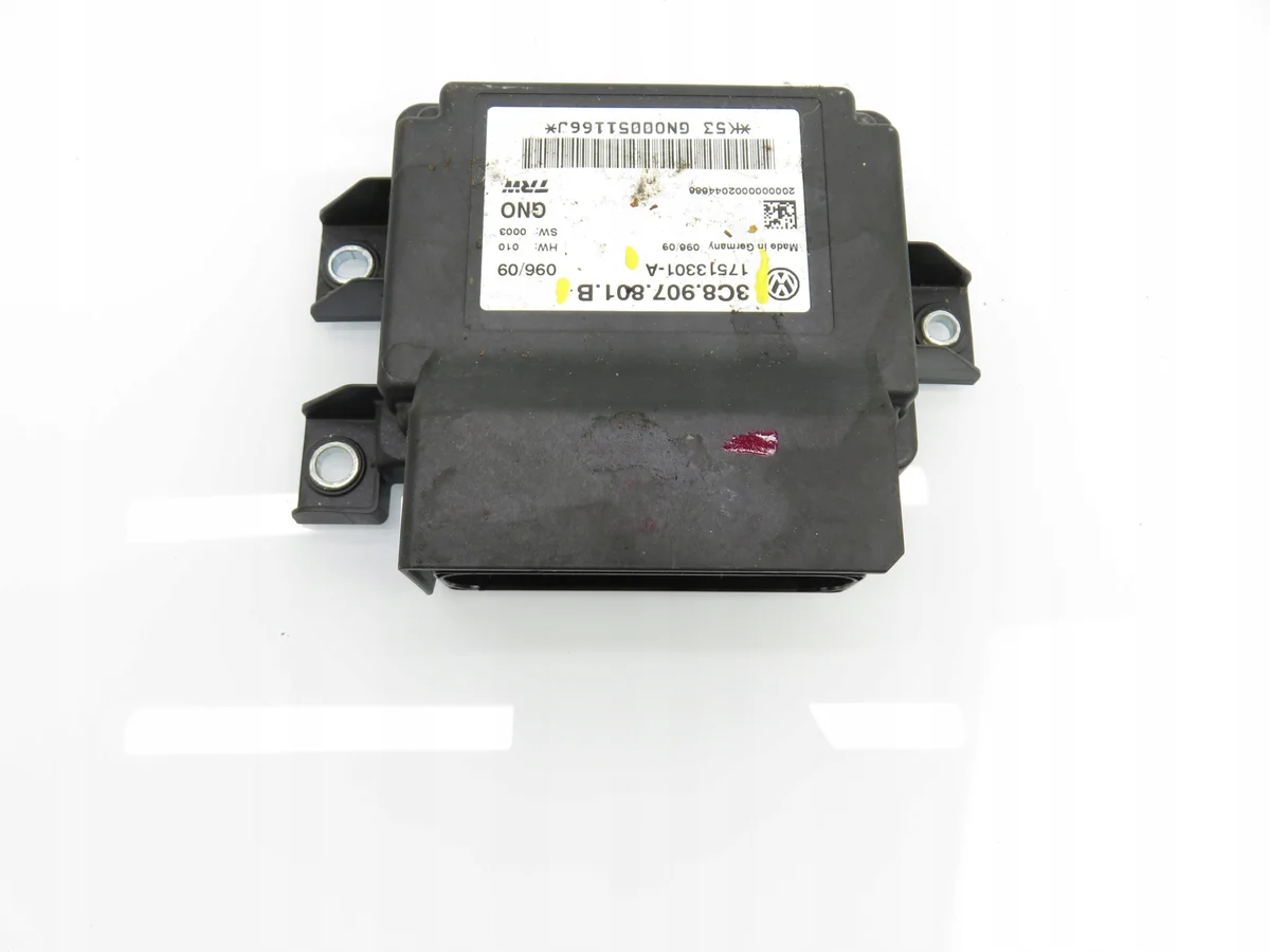 VW Passat CC B6 Commande de frein 3C8907801B M1157196-3C8907801B