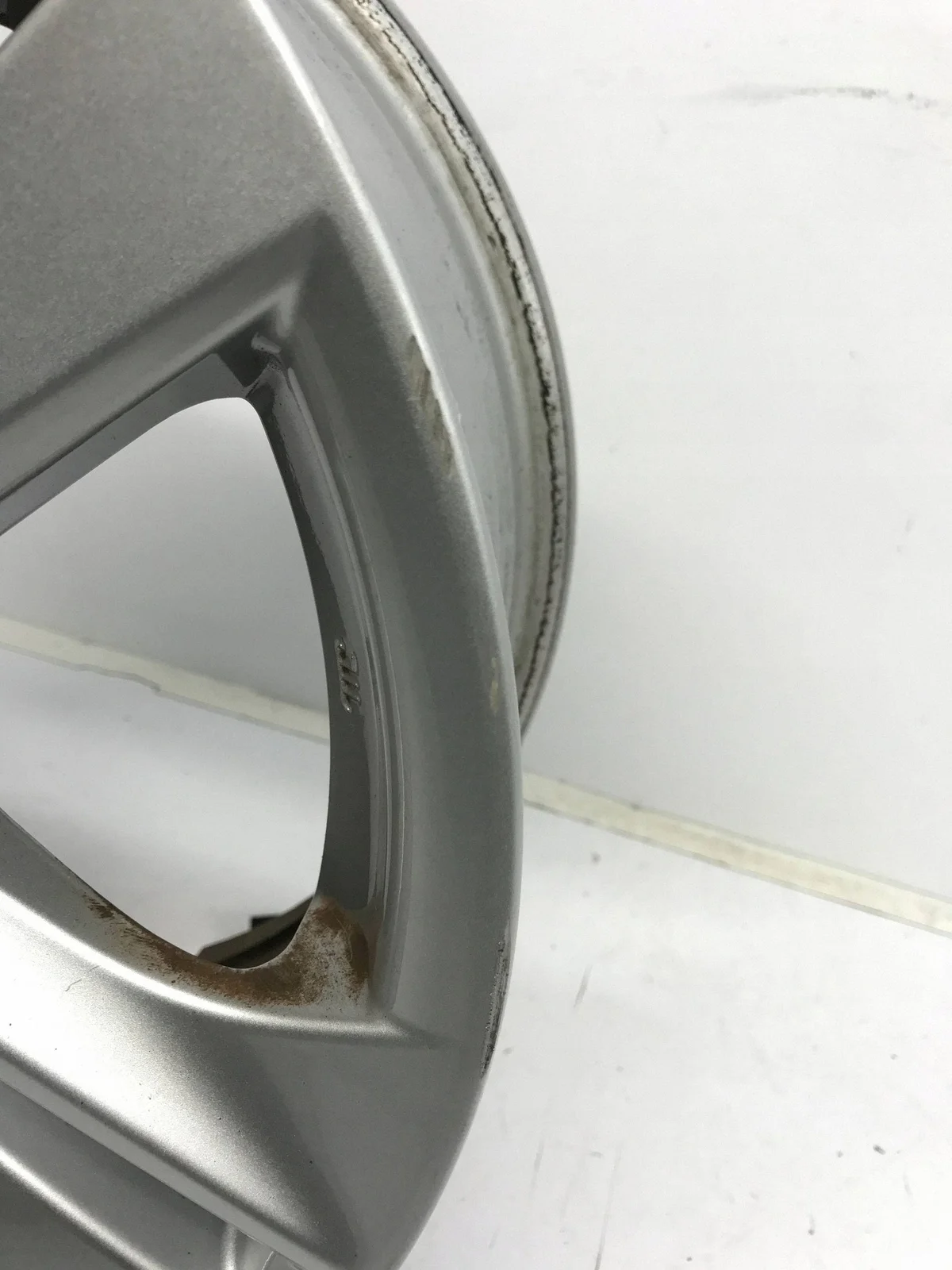 Vanne Toyota Auris 7.0" x 16" 5x114.3 ET 40 84186 image 8