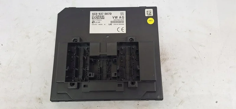 Module confort 6C0937087D Skoda Rapid image 5