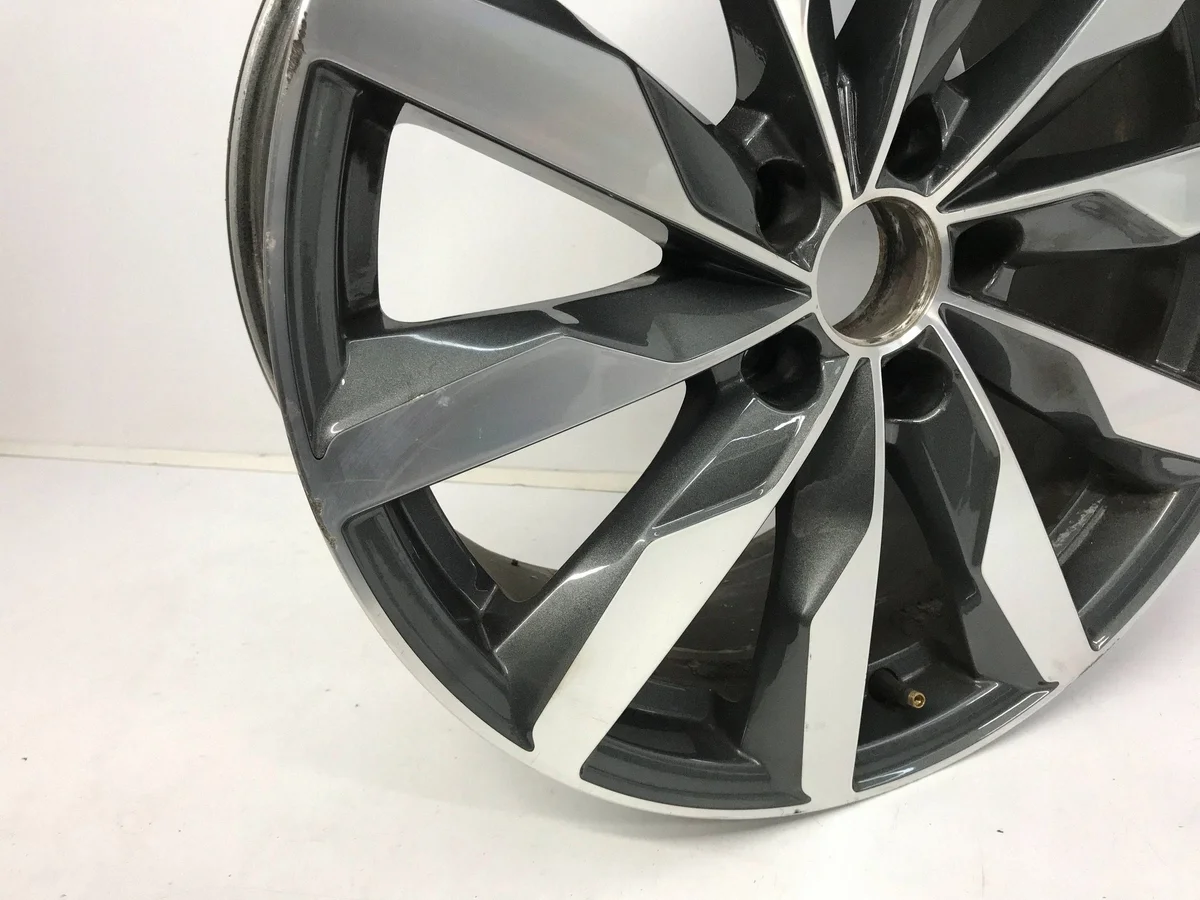 Audi A4 B9 Wheel Rim 8W0601025FJ image 8