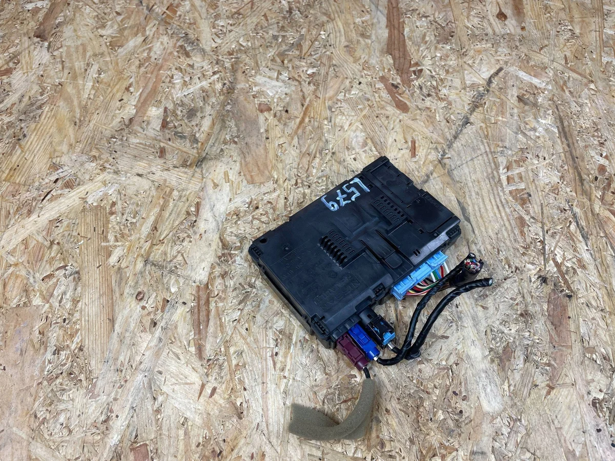 Module Dacia Spring 2591A1227R - Calculateur image 3