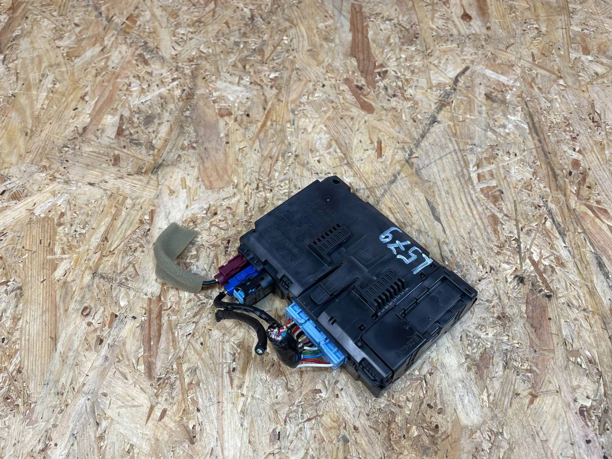 Module Dacia Spring 2591A1227R - Calculateur image 4