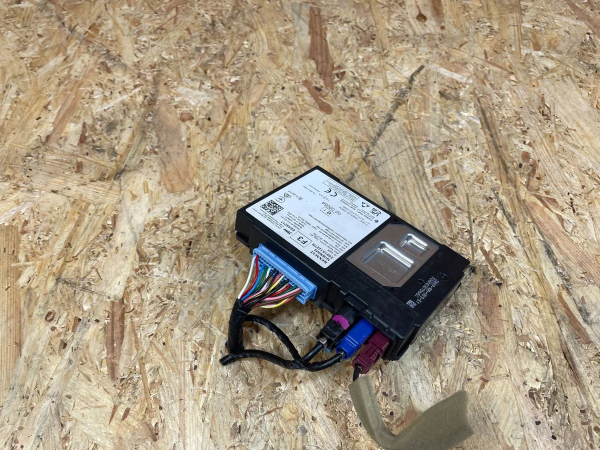 Module Dacia Spring 2591A1227R - Calculateur image 8