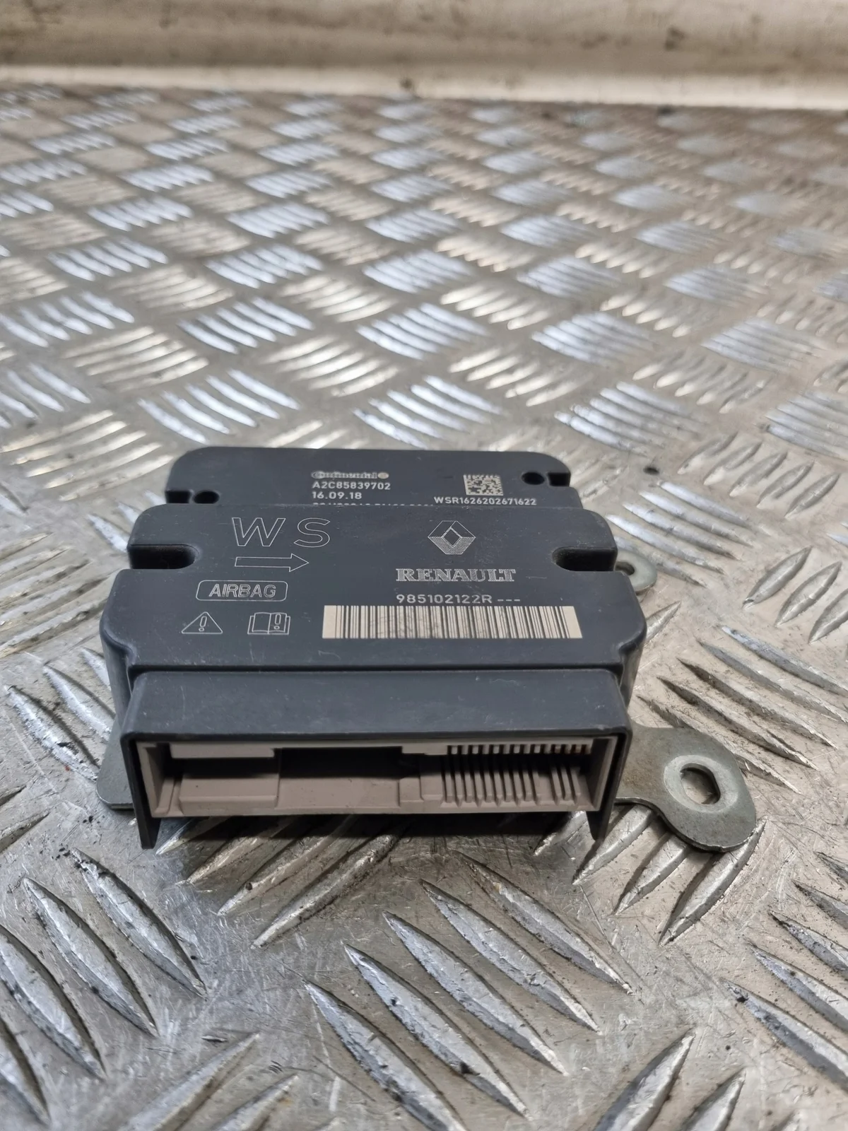 Capteur Airbag Renault Logan II Sandero II 985102122R