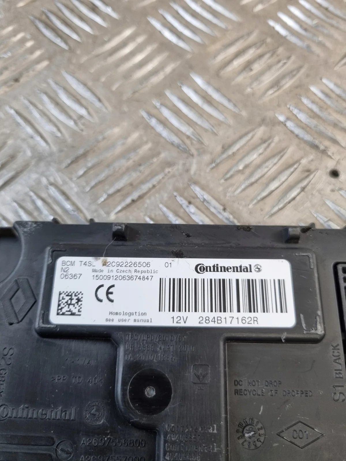 Module confort Dacia Logan 284B12759R image 3