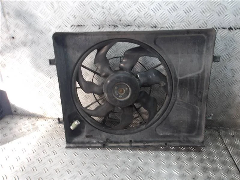 Ventilador radiador Kia Ceed 2.0 16V