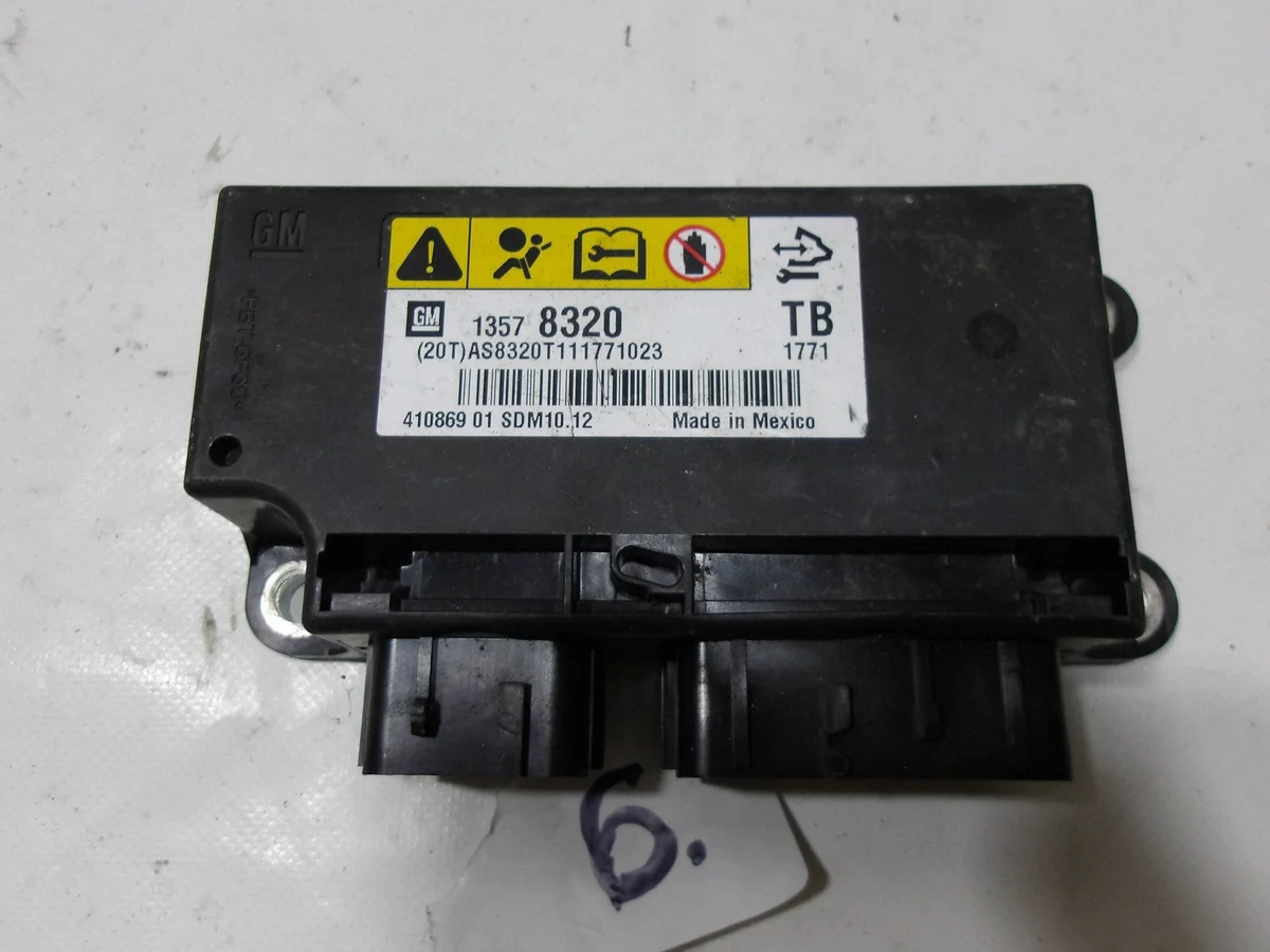 Módulo Sensor Airbag Opel Insignia A AS8320T111771023