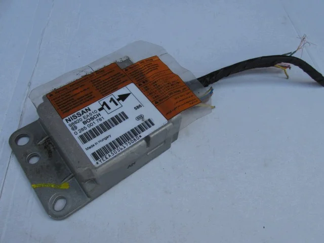Module airbag 98820EA510 Nissan Pathfinder III R51