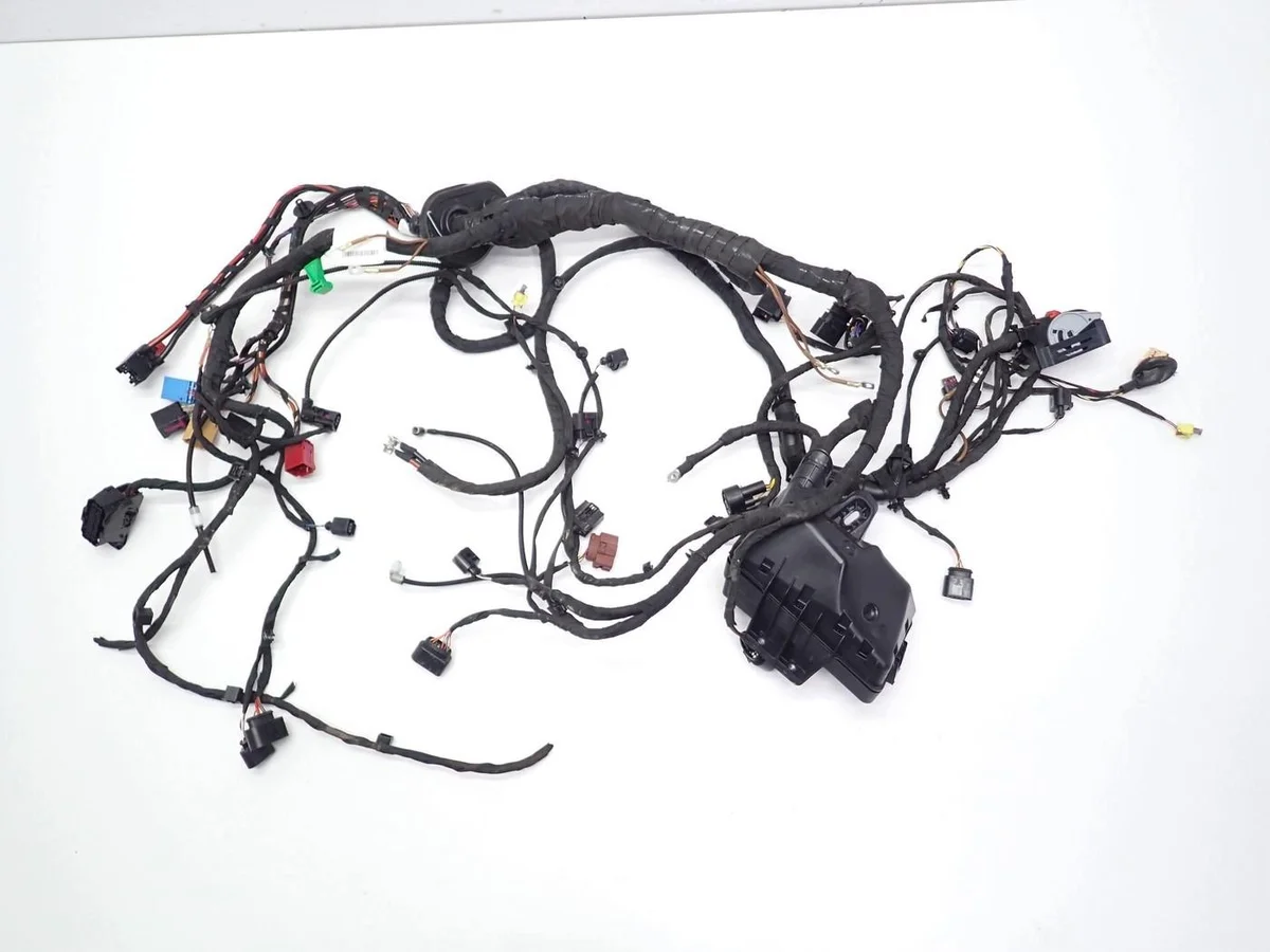 Boîtier de fusibles Skoda Karoq 5LA970700E