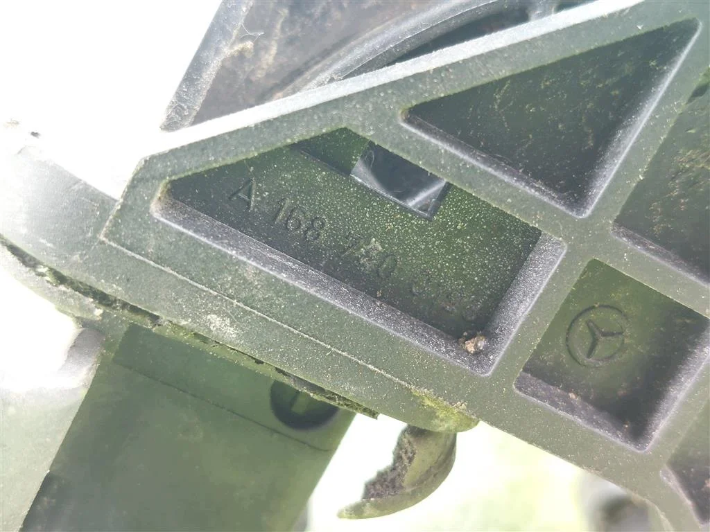 Bakluckehandtag Mercedes A-klass W168 A1687400193
