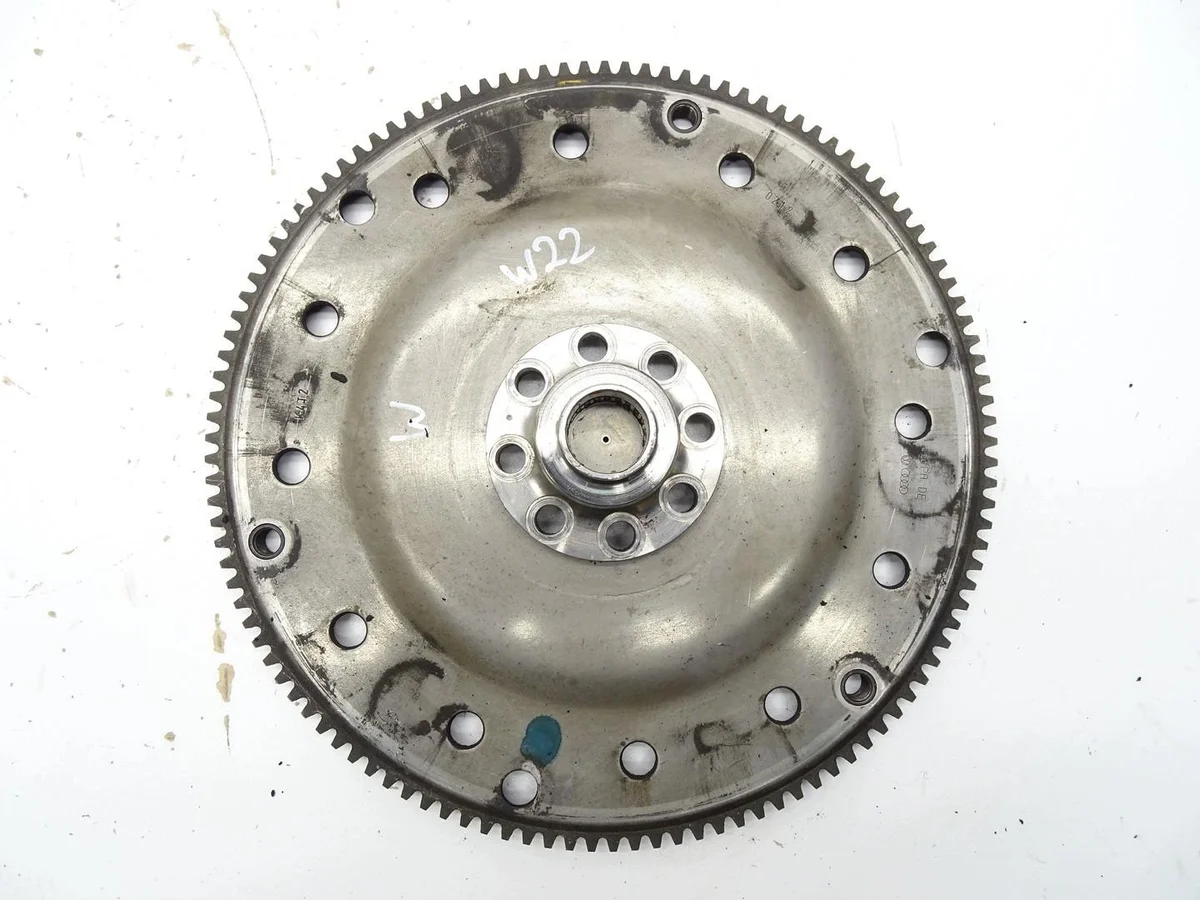 Vliegwiel 06H105323H13102611001 Audi A4 B8 A5 8T