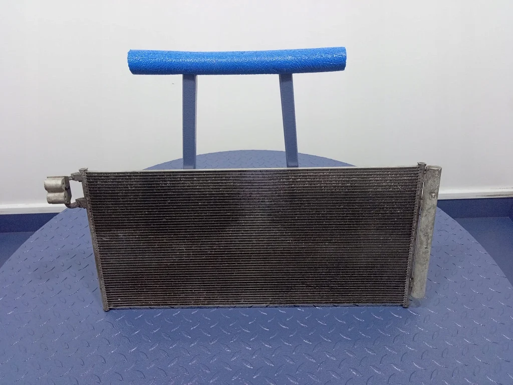Porsche Panamera 971 4.0 AC Radiator 971260399
