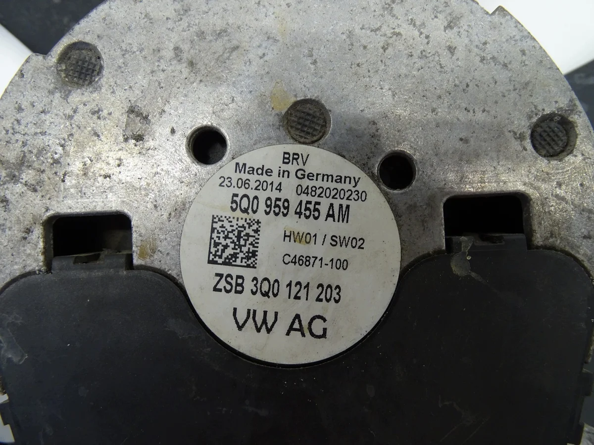 Lüfter Kühler VW Passat B8 5Q0959455AM thumbnail 5
