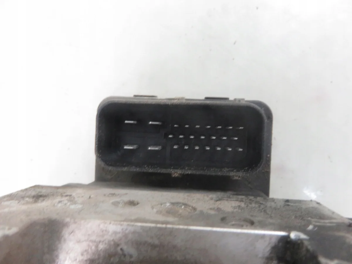 Honda Jazz II ABS-pump M982945-SAAG0 image 3